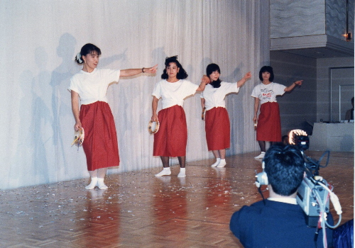 �V�w�̗F�l����